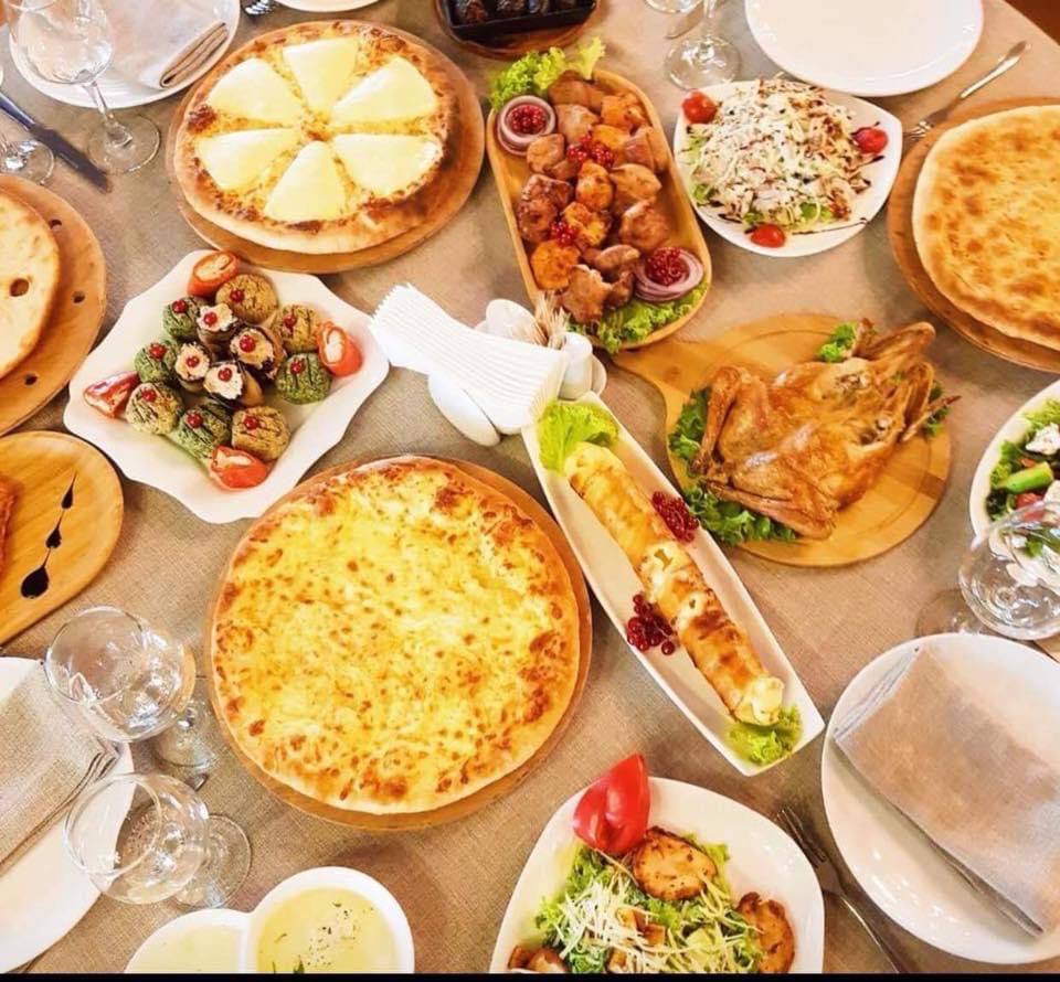 Genatsvale Georgian Restaurant